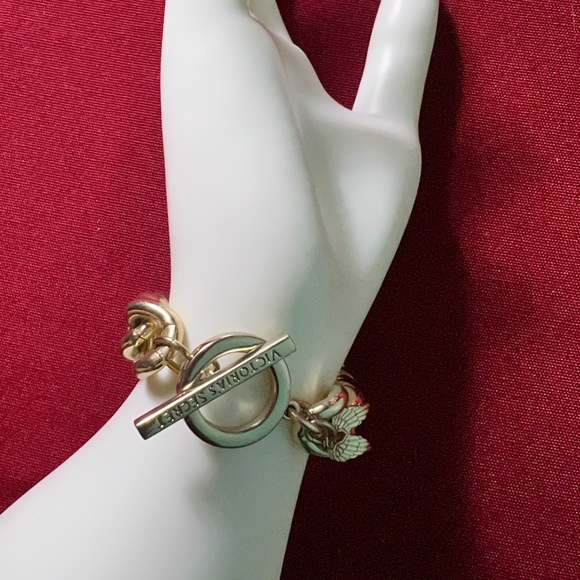 Victoria’s Secret Chain Link Bracelet - Picture 4 of 9